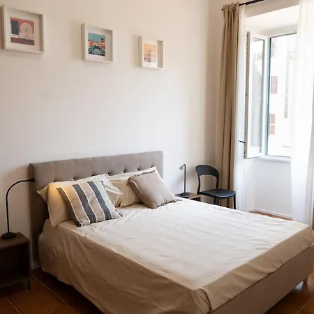 Domus Merulana 209 Colosseum