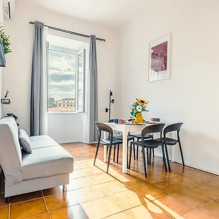 Domus Merulana 209 Colosseum Apartament *