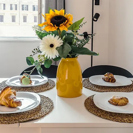 Domus Merulana 209 Colosseum *