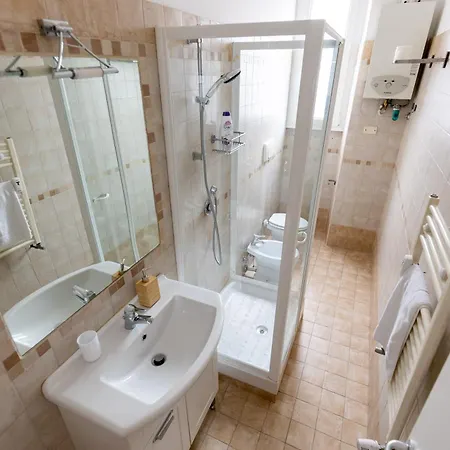 Domus Merulana 209 Colosseum *